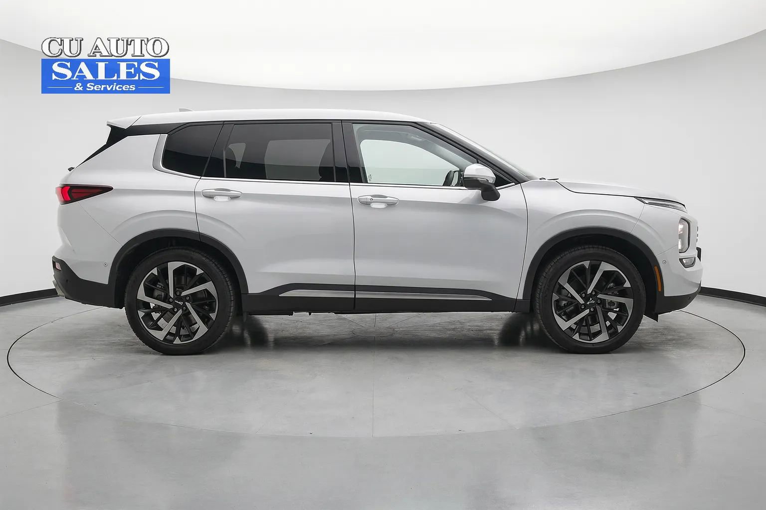 Used 2022 Mitsubishi Outlander ES AWD/4WD image 7