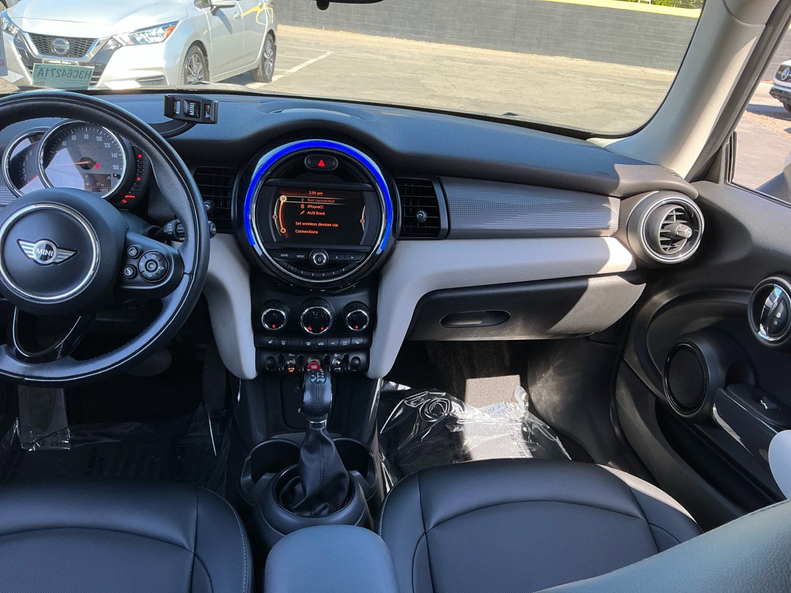 Used 2017 MINI Cooper 2-Door Hardtop FWD image 16
