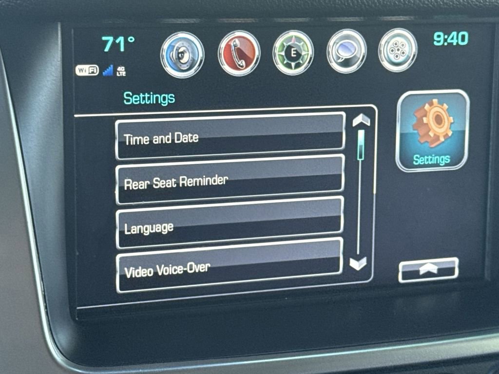 Certified 2020 Chevrolet Suburban Premier w/ Premier Plus Edition image 40