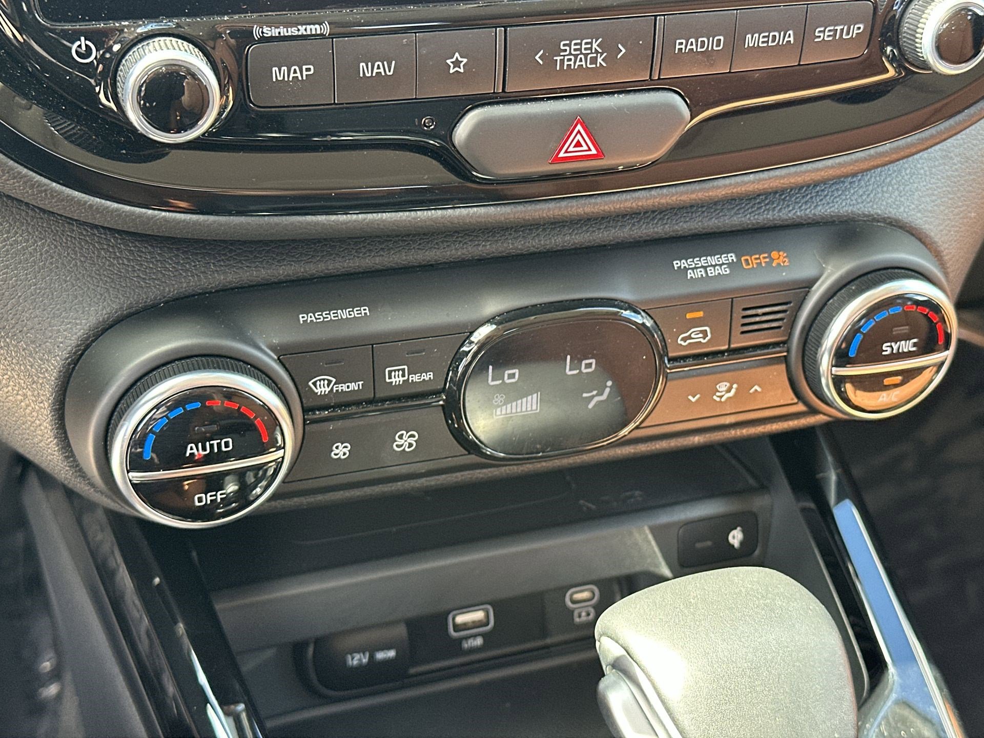 Certified 2024 Kia Soul EX w/ Option Group 015 FWD image 17