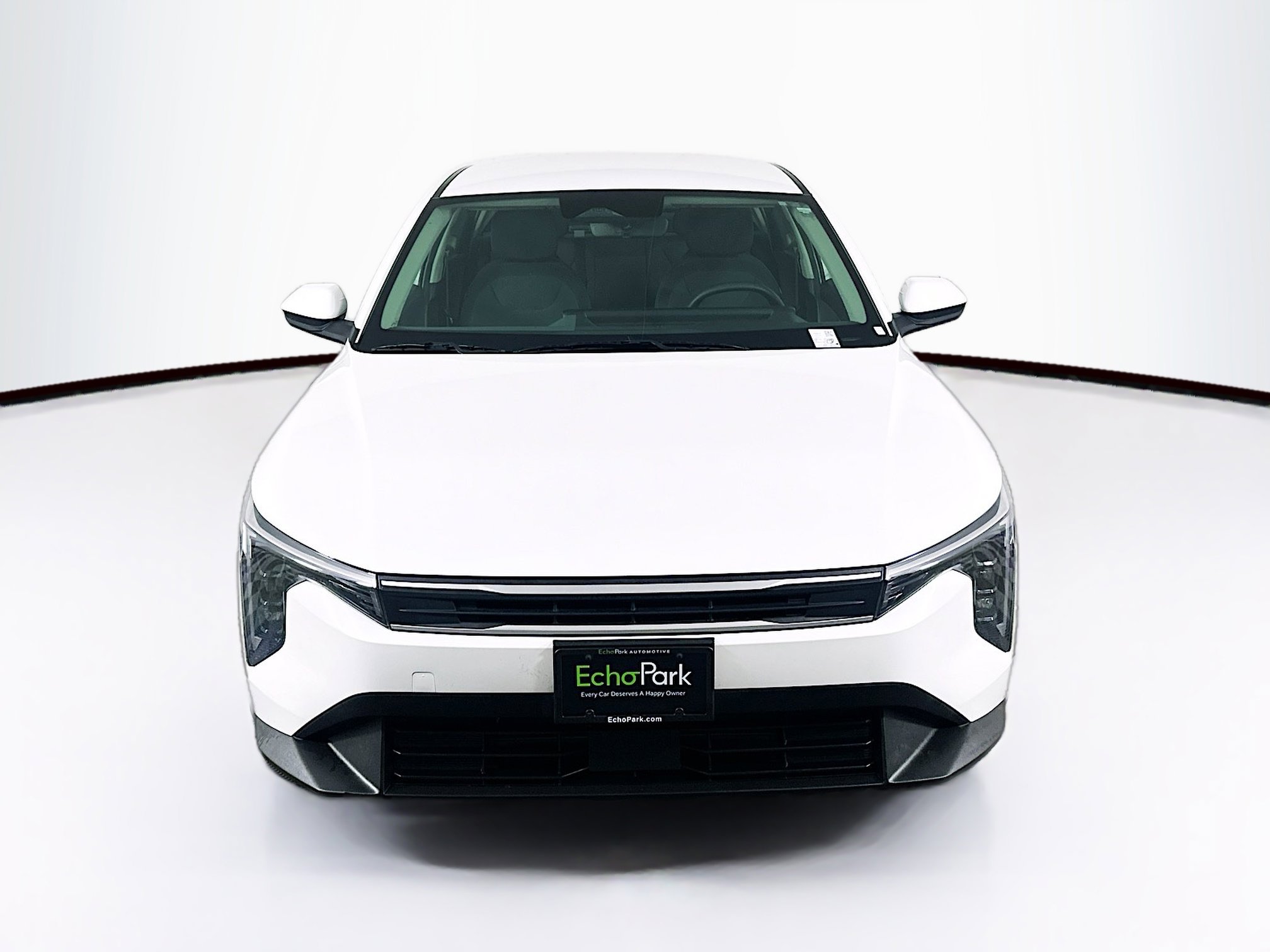 Used 2025 Kia K4 LXS image 2