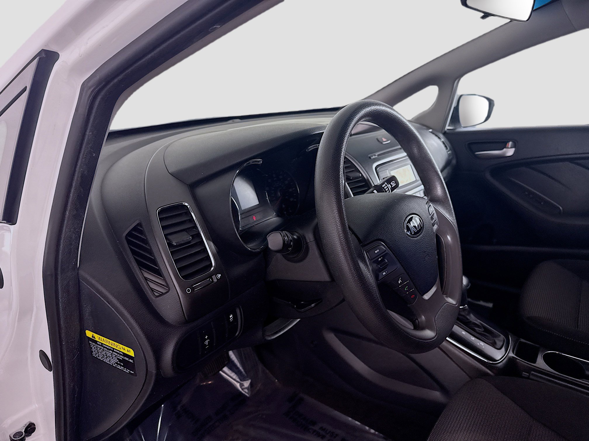 Used 2017 Kia Forte LX image 21