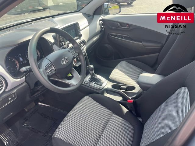 Used 2020 Hyundai Kona SE image 30