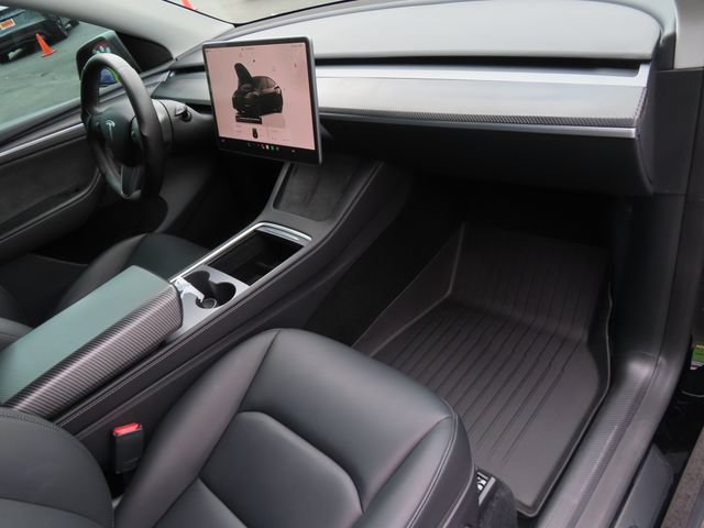 Used 2025 Tesla Model Y Performance AWD/4WD image 30