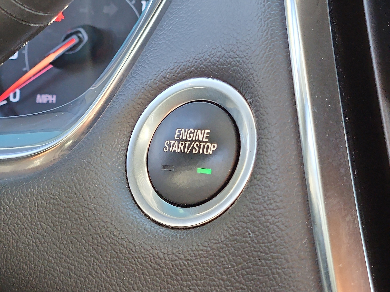 Certified 2023 Chevrolet Traverse LT image 22