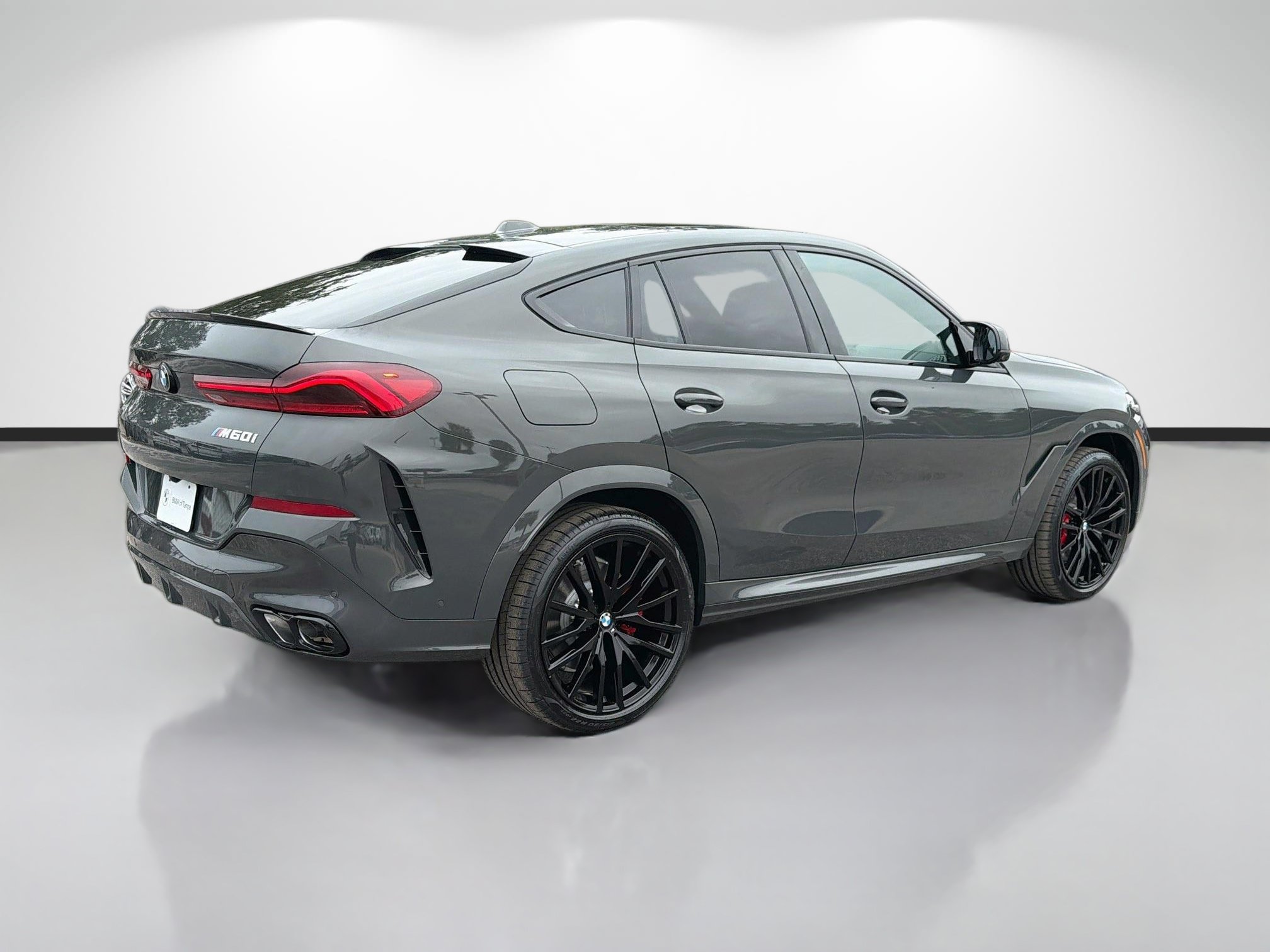 New 2027 BMW X6 M60i AWD/4WD image 3