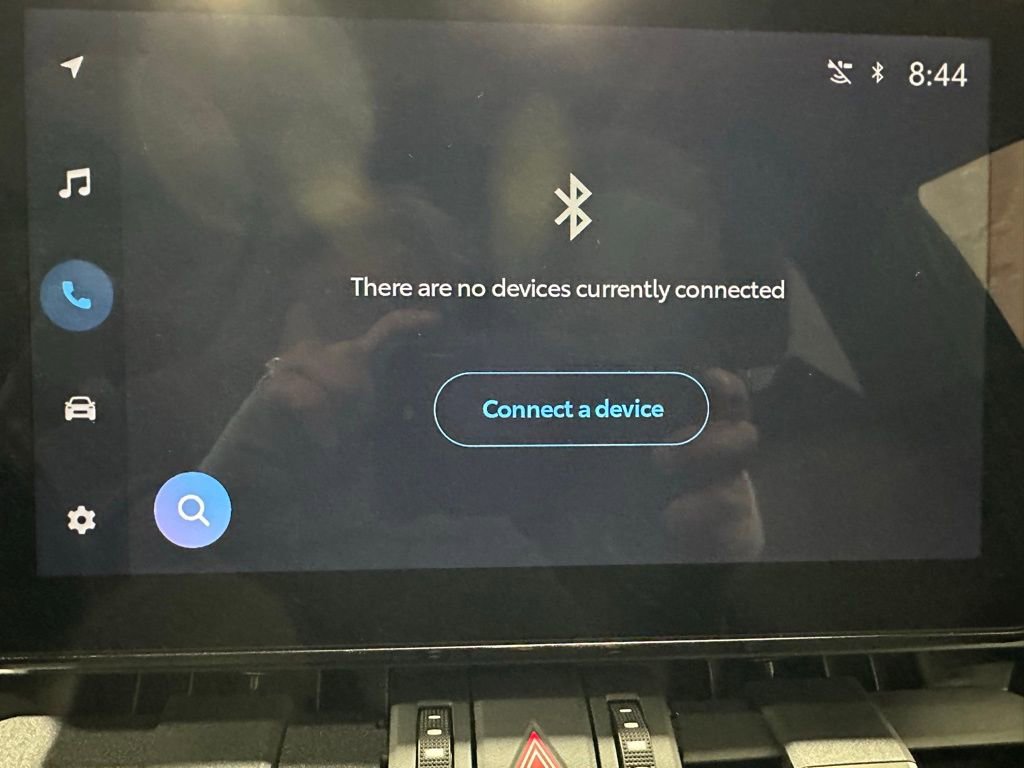 Used 2025 Toyota RAV4 XSE w/ Weather Package image 28