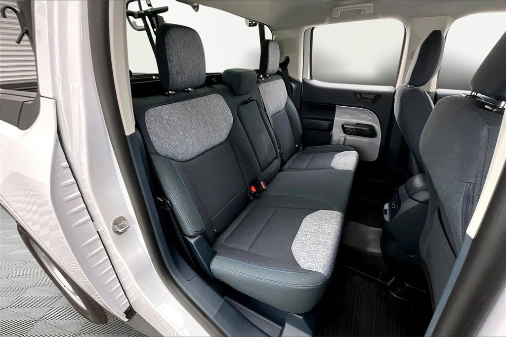 Used 2025 Ford Maverick XLT w/ Equipment Group 302A image 28