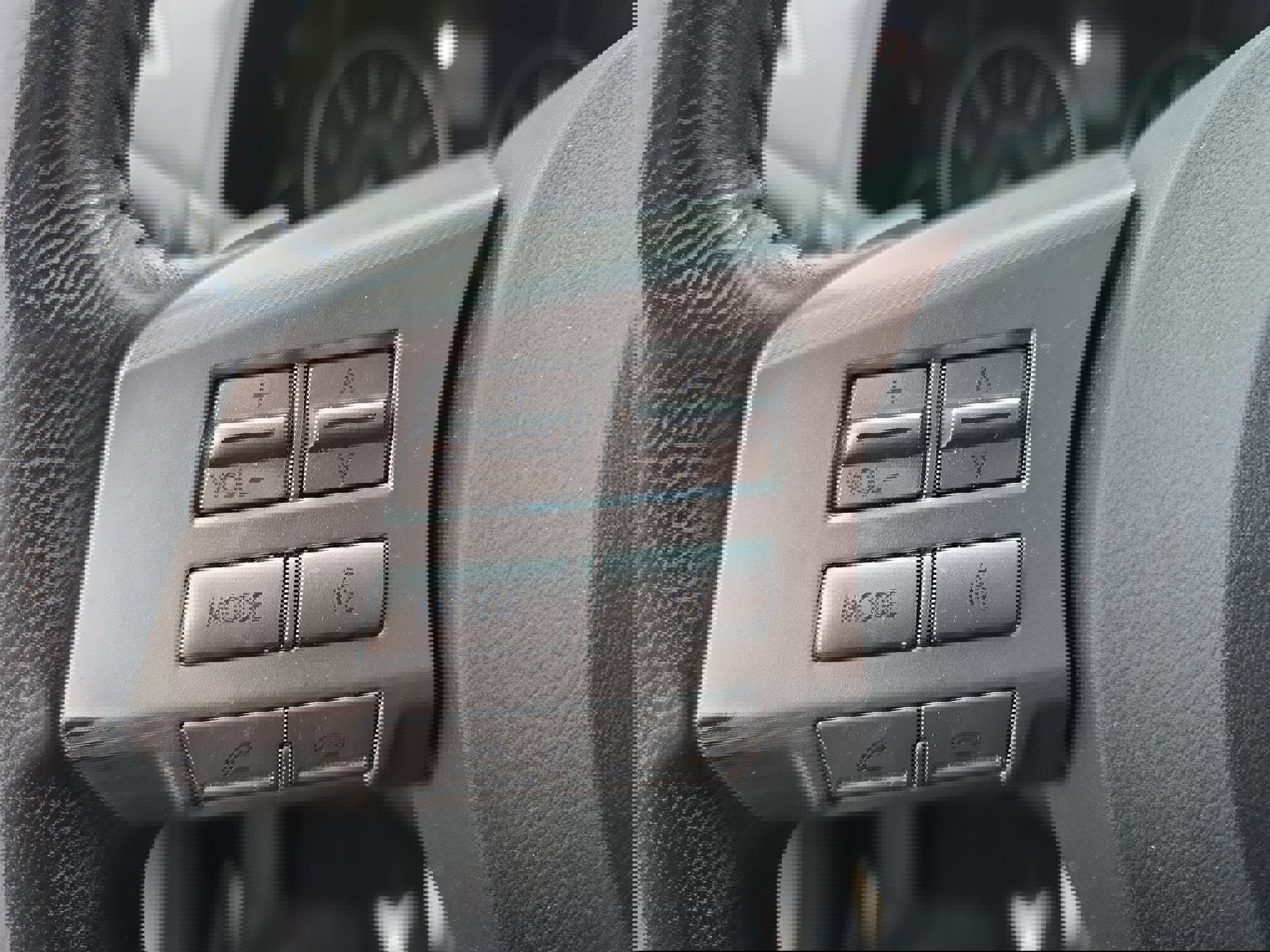 Used 2011 Subaru Outback 3.6R Limited image 16