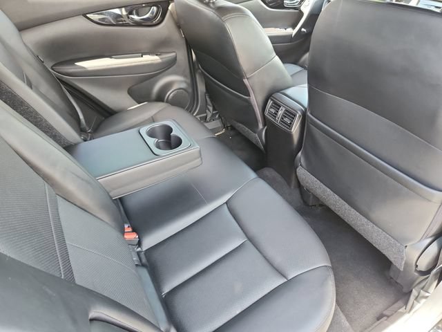 Used 2022 Nissan Rogue Sport SL AWD/4WD image 18