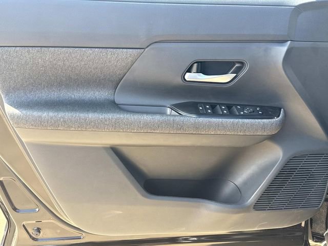 New 2026 Nissan Kicks SV image 21