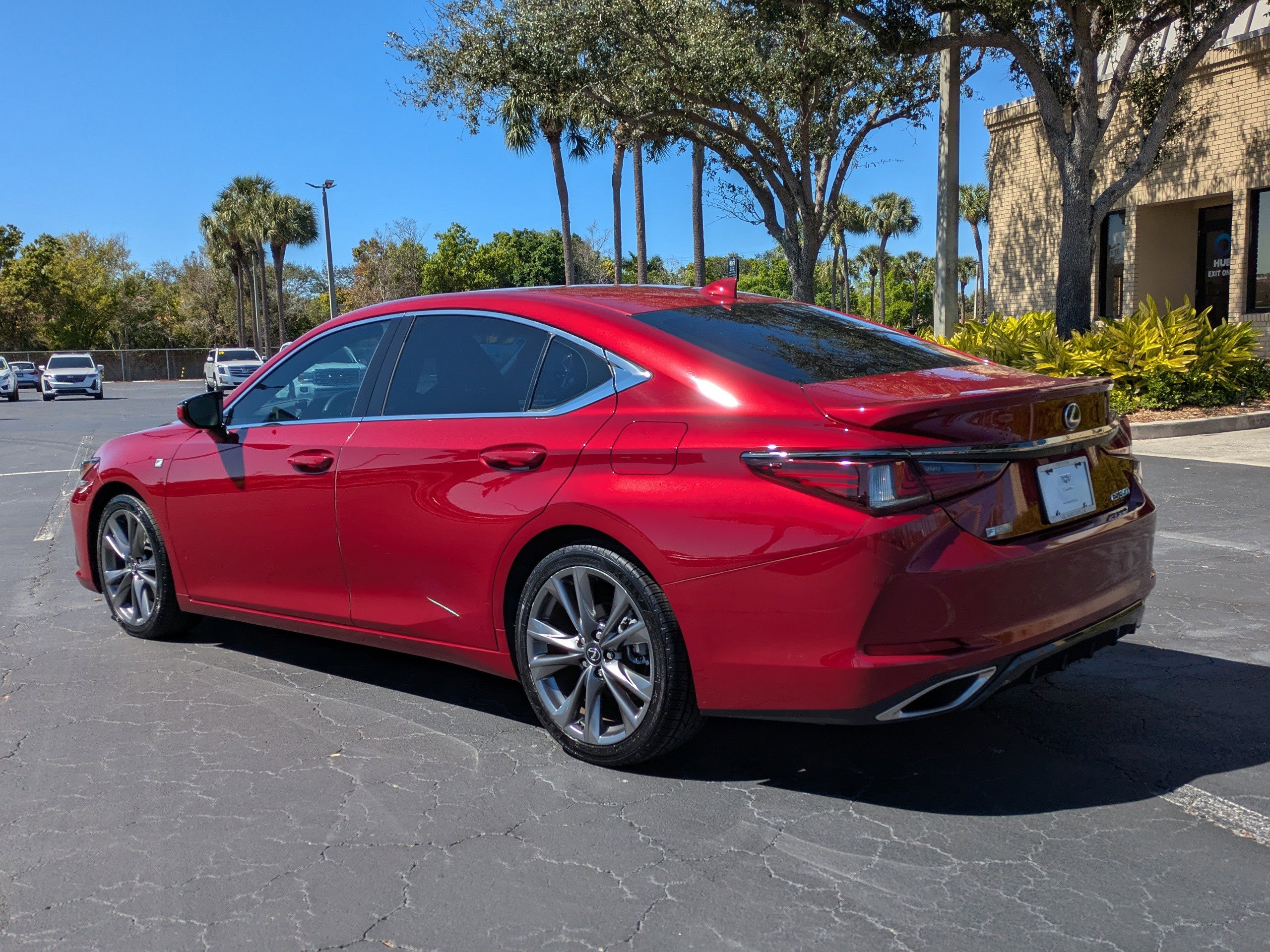 Used 2019 Lexus ES 350 F Sport w/ Accessory Package 2 image 4