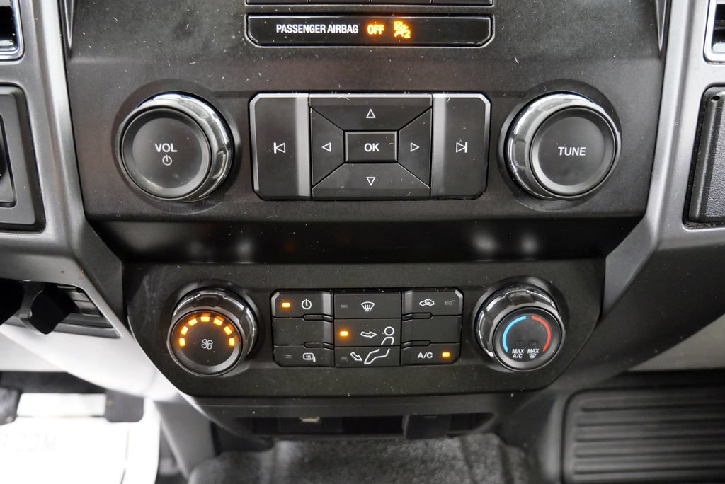 Used 2019 Ford F350 XLT w/ XLT Value Package AWD/4WD image 32