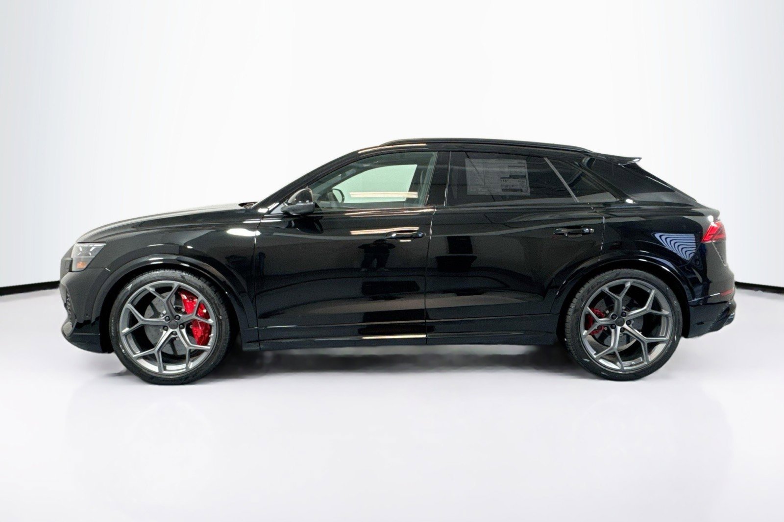 New 2026 Audi RS Q8 performance image 8