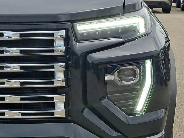 New 2026 GMC Canyon Denali w/ LPO, Denali Black Edition AWD/4WD image 10