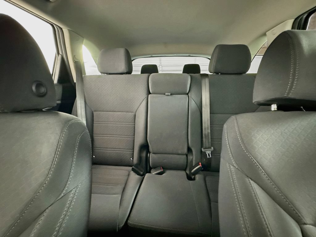 Used 2019 Kia Sorento FWD image 15