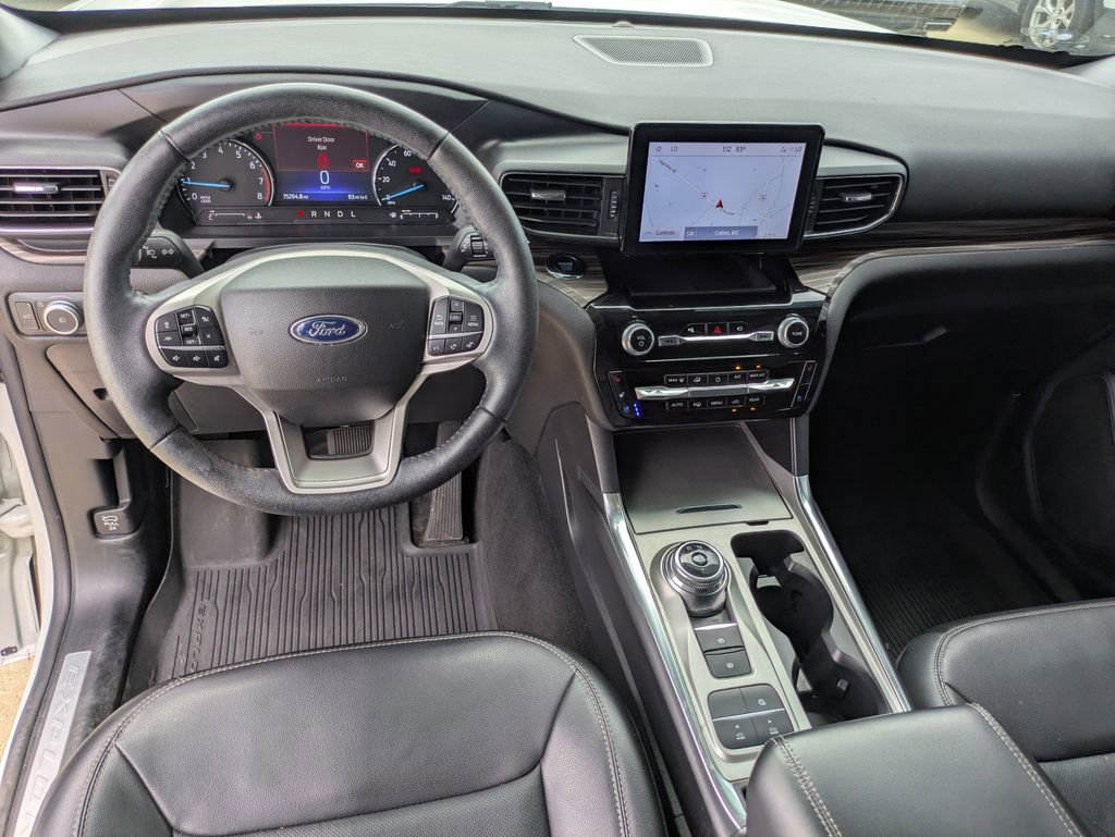 Used 2022 Ford Explorer Limited w/ Equipment Group 301A image 15