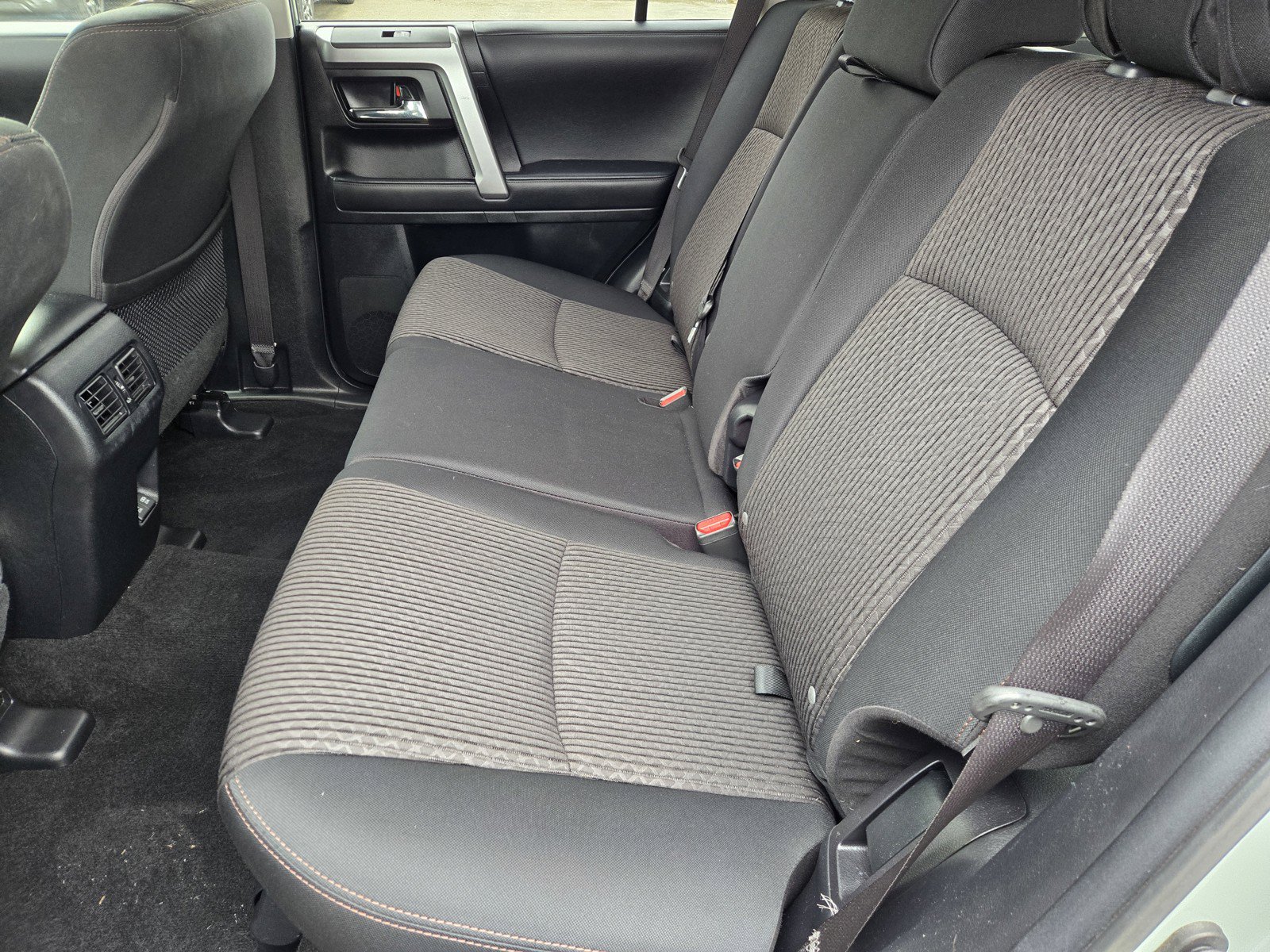 Used 2022 Toyota 4Runner Trail Special Edition AWD/4WD image 11