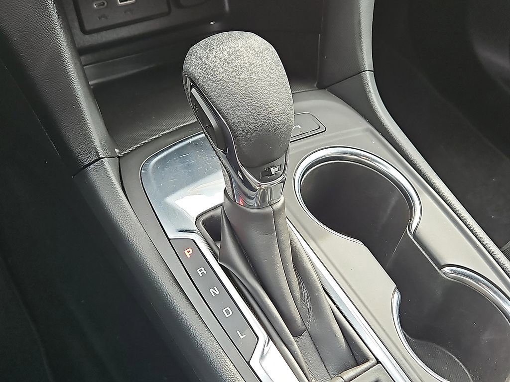 Used 2024 Chevrolet Equinox LT image 15