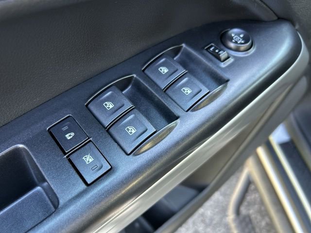 Used 2020 Chevrolet Colorado LT w/ Colorado RST Special Edition AWD/4WD image 16