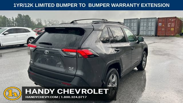 Used 2025 Toyota RAV4 XLE AWD/4WD image 3