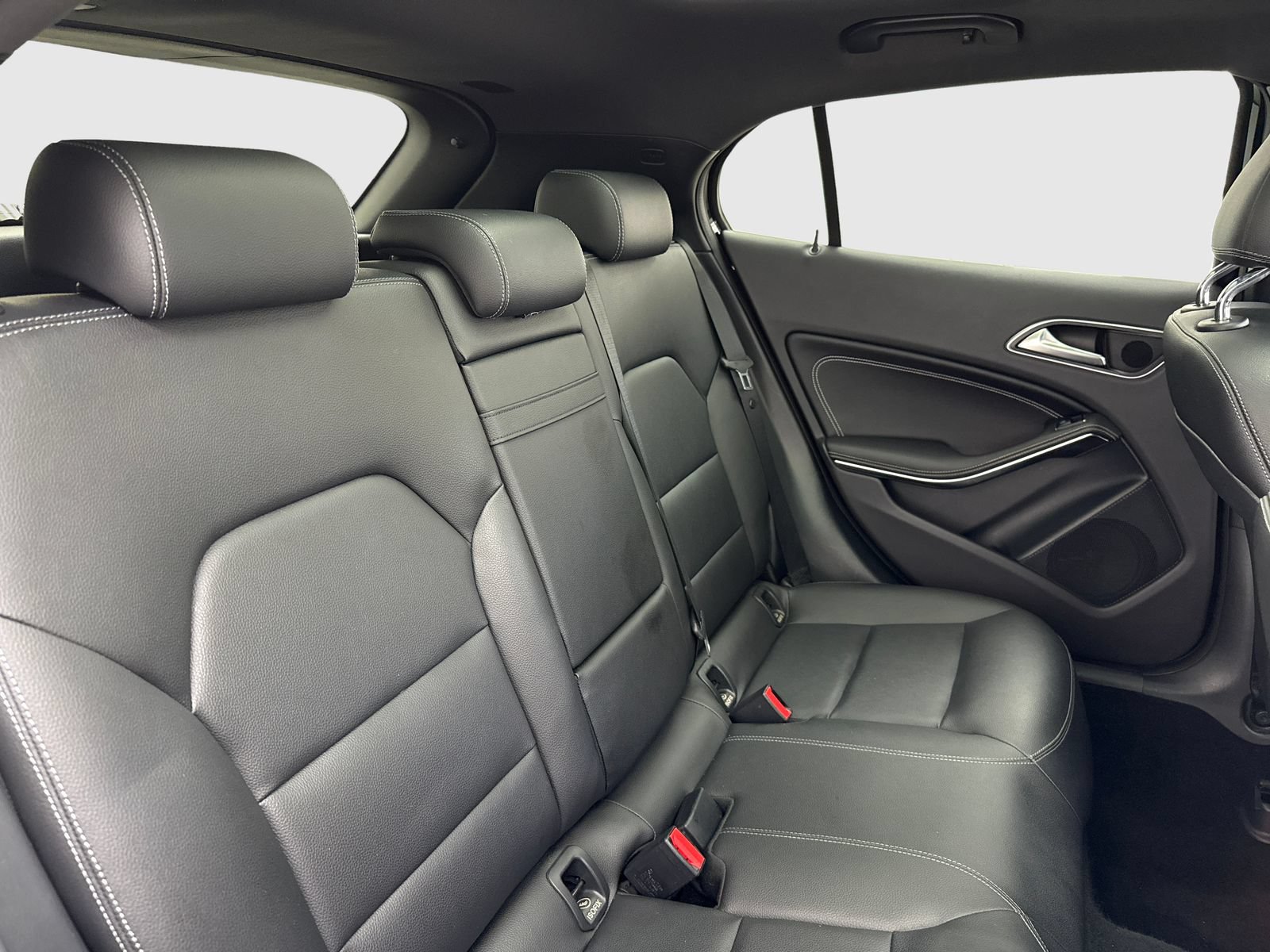 Used 2017 Mercedes-Benz GLA 250 image 44