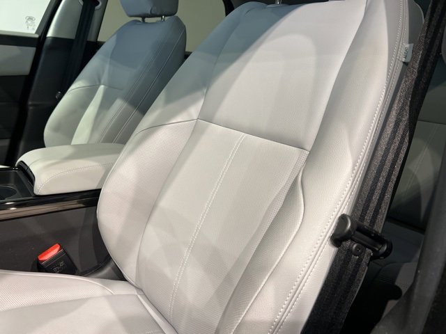 Used 2025 Land Rover Range Rover Velar S image 21