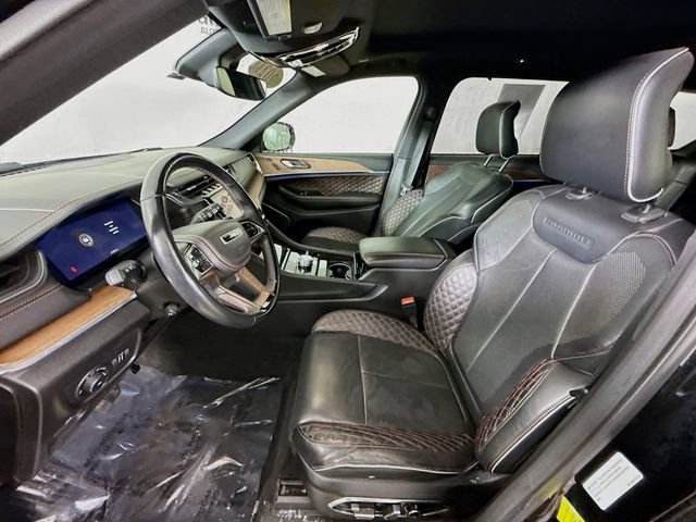 Used 2021 Jeep Grand Cherokee L Summit w/ Luxury Tech Group V image 21