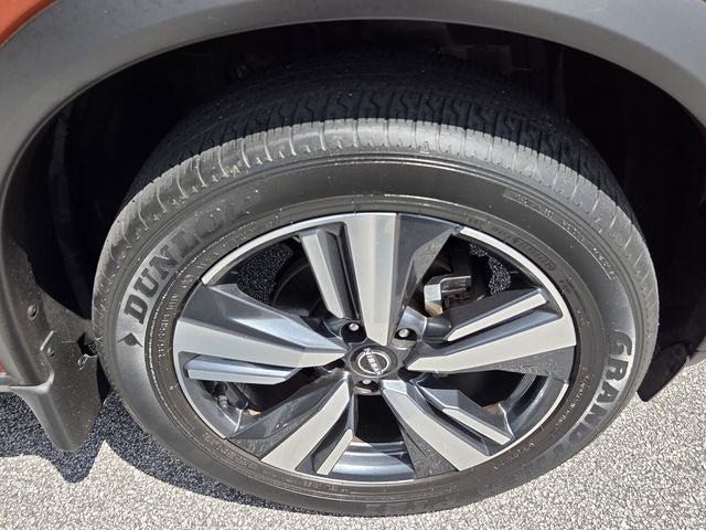 Used 2023 Nissan Rogue Platinum w/ Platinum Premium Package FWD image 10