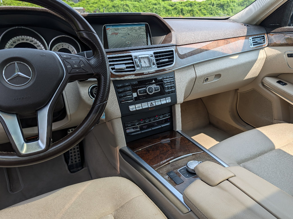 Used 2015 Mercedes-Benz E 350 4MATIC Sedan w/ Premium 1 Package image 24