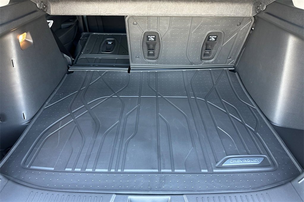 New 2026 Chevrolet Trax ACTIV w/ Sunroof Package image 16