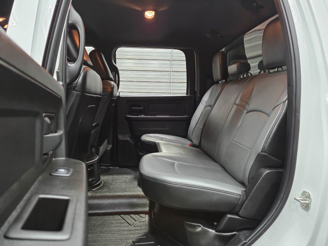 Used 2024 RAM 3500 Tradesman w/ Chrome Appearance Group AWD/4WD image 20