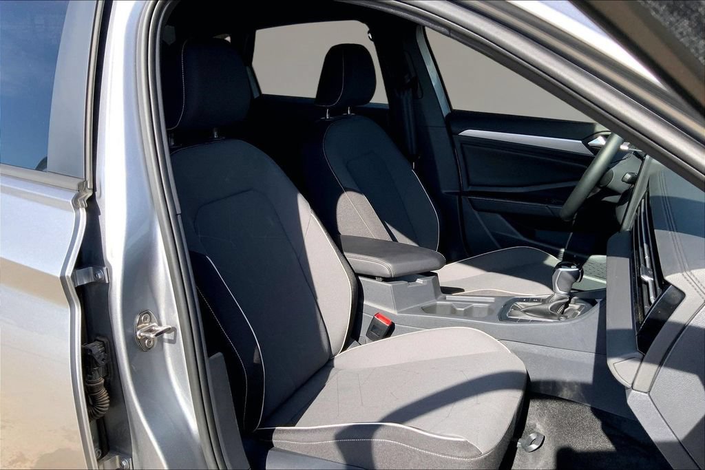 Certified 2026 Volkswagen Jetta Sport FWD image 7