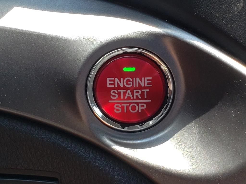 Used 2013 Acura ILX w/ Premium Package FWD image 20