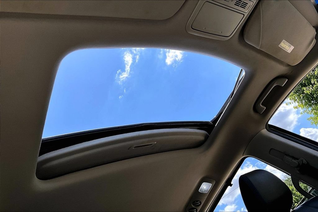 Used 2012 Honda Odyssey EX-L image 21