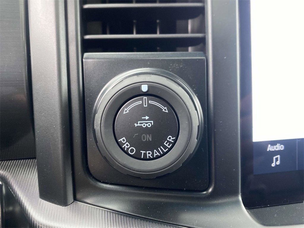 New 2025 Ford F150 Lariat w/ Equipment Group 501A Mid image 30