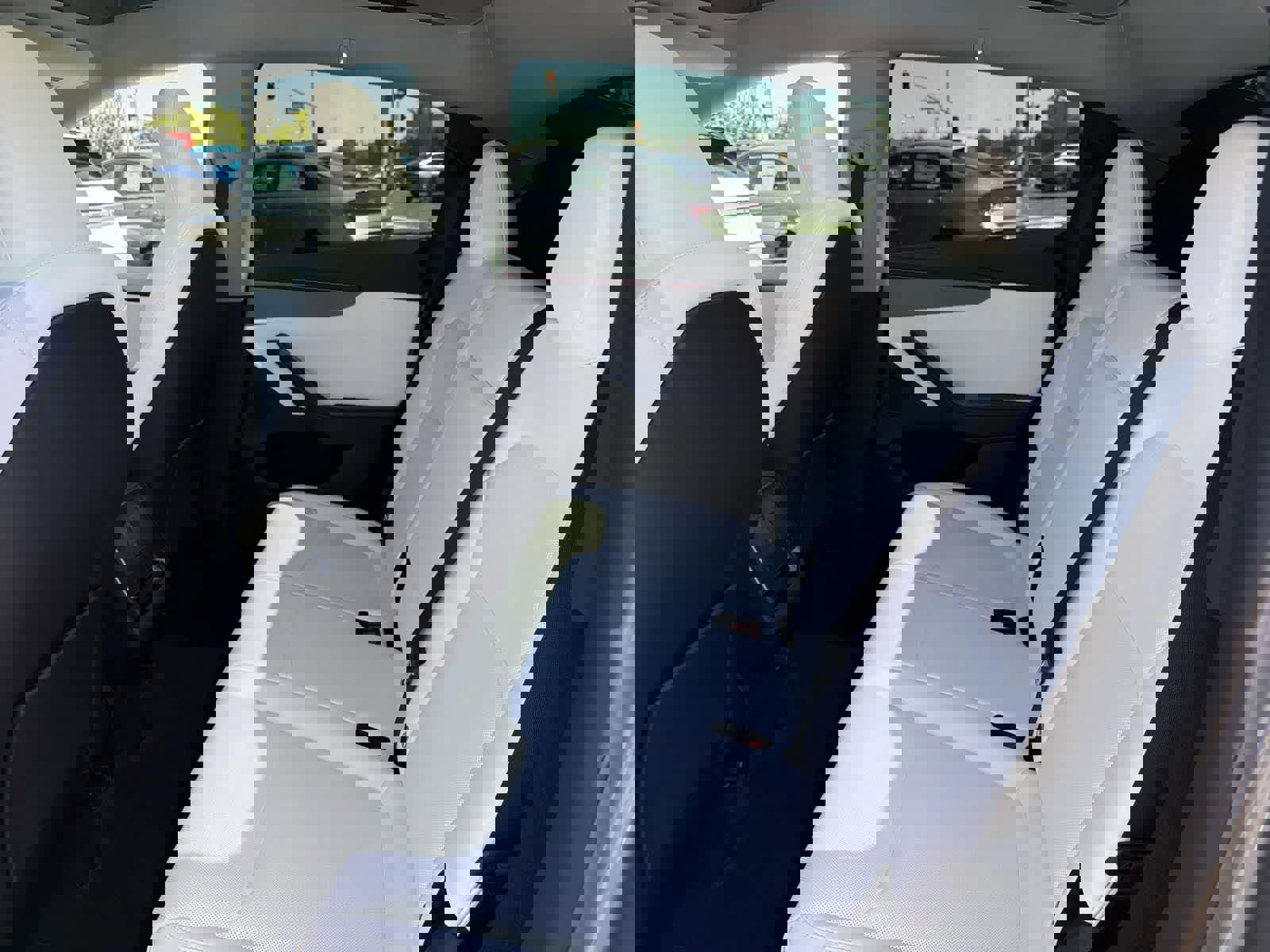 Used 2026 Tesla Model Y AWD image 29