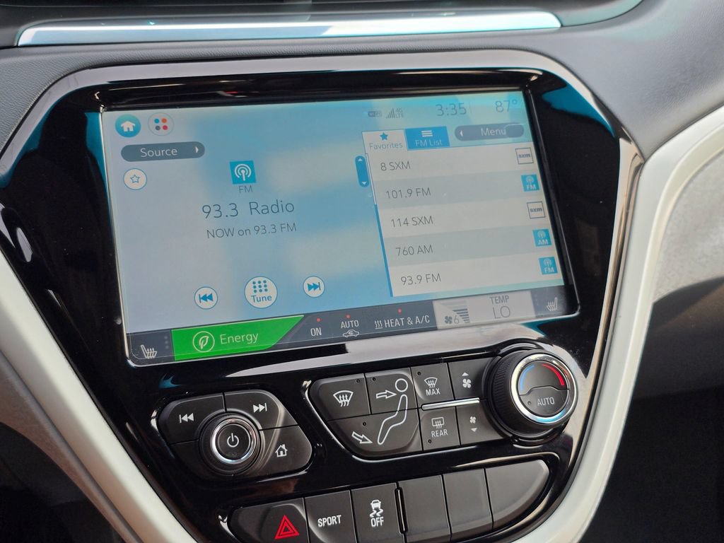 Used 2018 Chevrolet Bolt Premier w/ Driver Confidence II Package FWD image 24