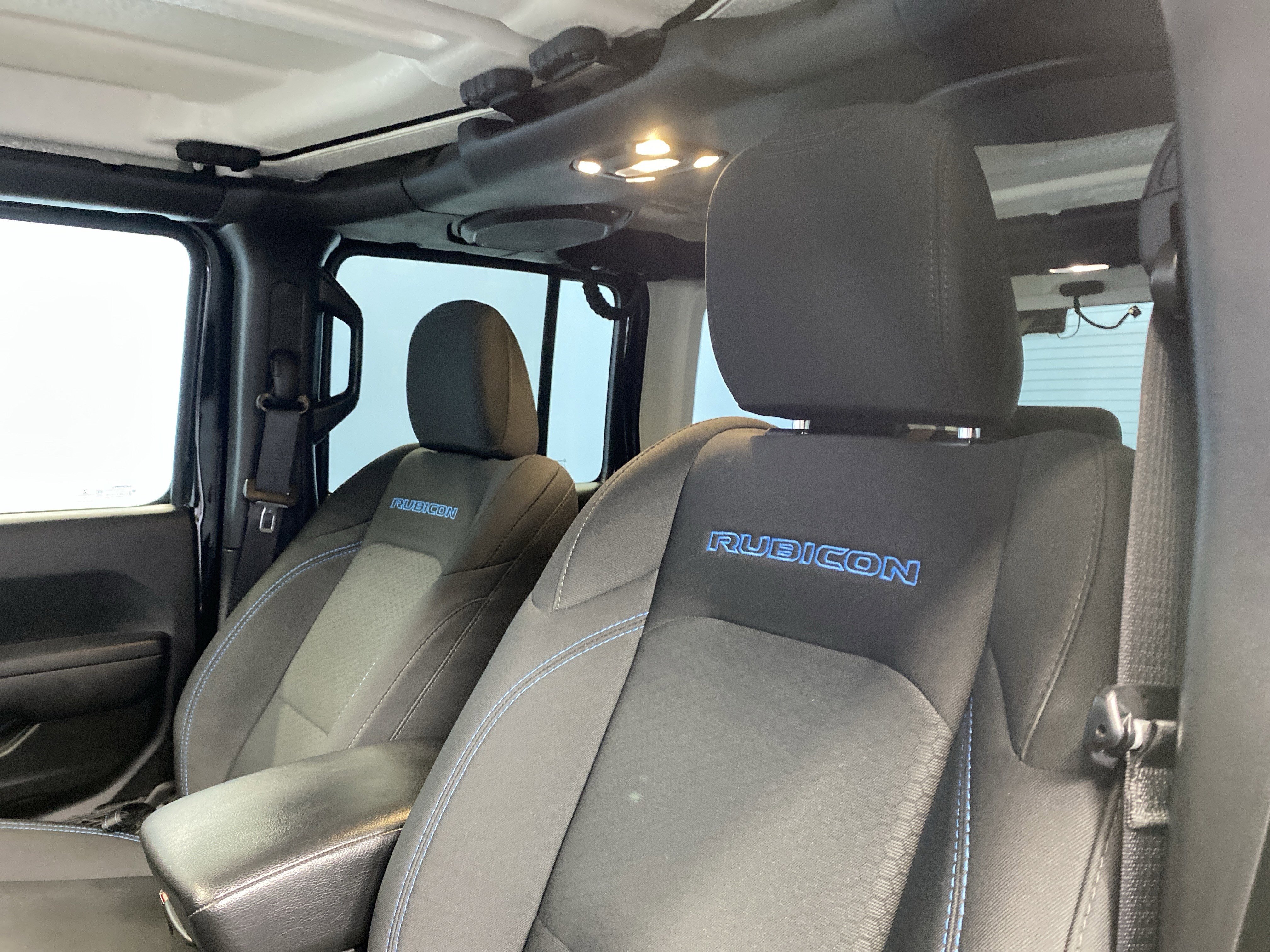 Used 2022 Jeep Wrangler Unlimited Rubicon 4xe w/ Cold Weather Group image 8