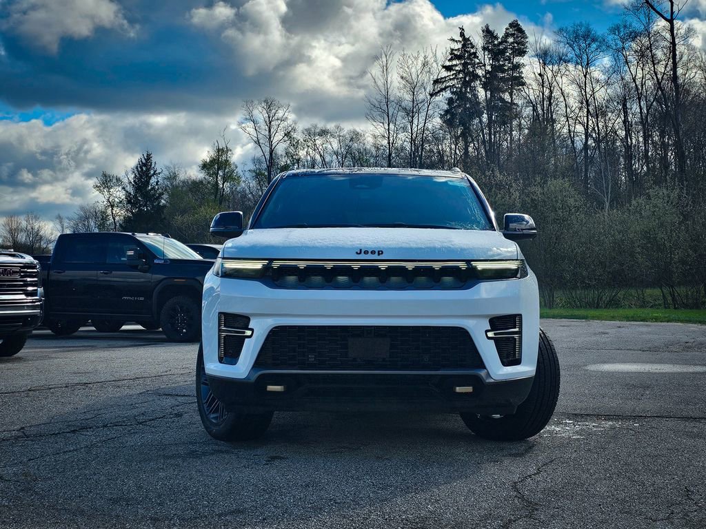 New 2026 Jeep Grand Wagoneer L 4WD image 8