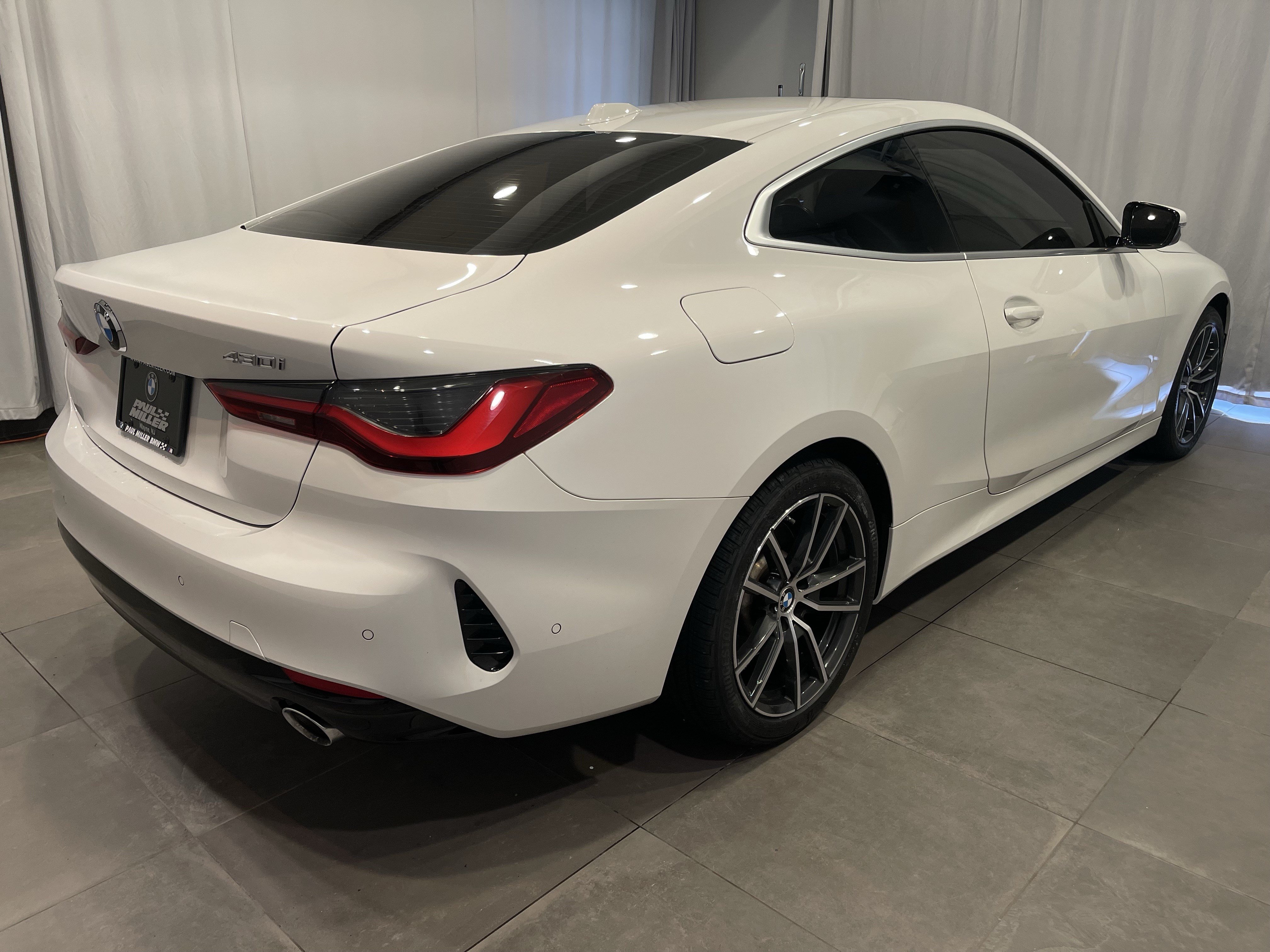 Certified 2024 BMW 430i xDrive Coupe w/ Convenience Package AWD/4WD image 6