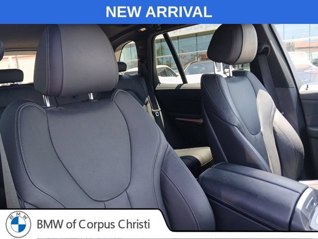 Used 2022 BMW X5 xDrive40i w/ Premium Package AWD/4WD image 17