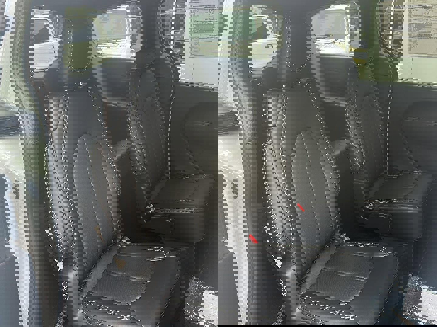 New 2026 Chrysler Pacifica Select image 11