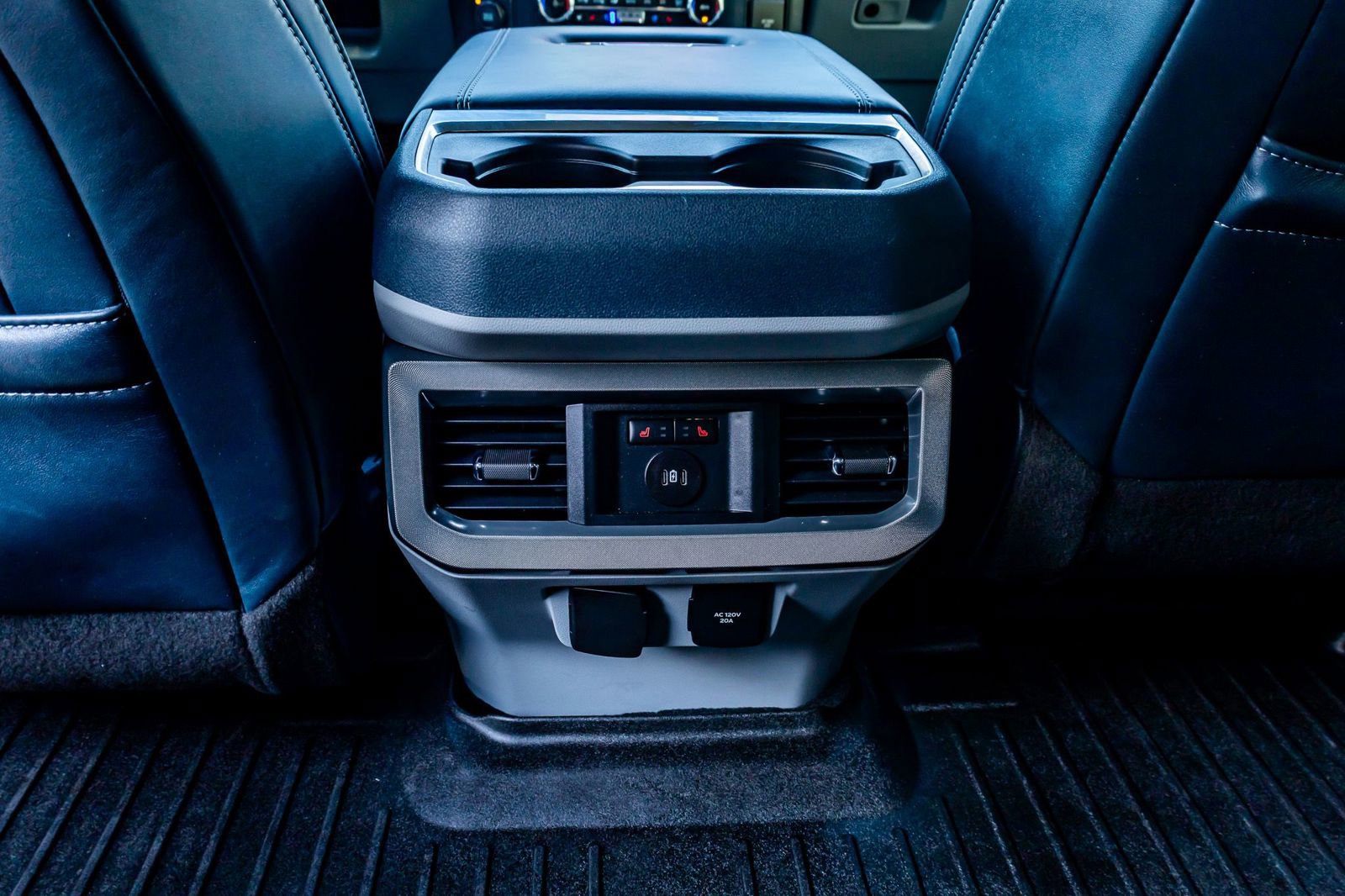 Used 2024 Ford F250 Limited w/ FX4 Off-Road Package image 29