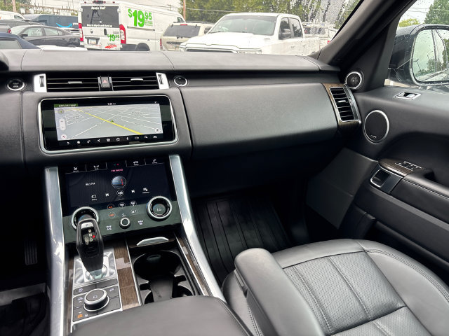 Used 2018 Land Rover Range Rover Sport HSE AWD/4WD image 13