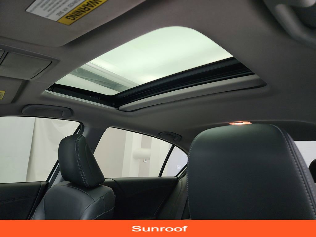 Used 2017 Honda Accord Touring image 12