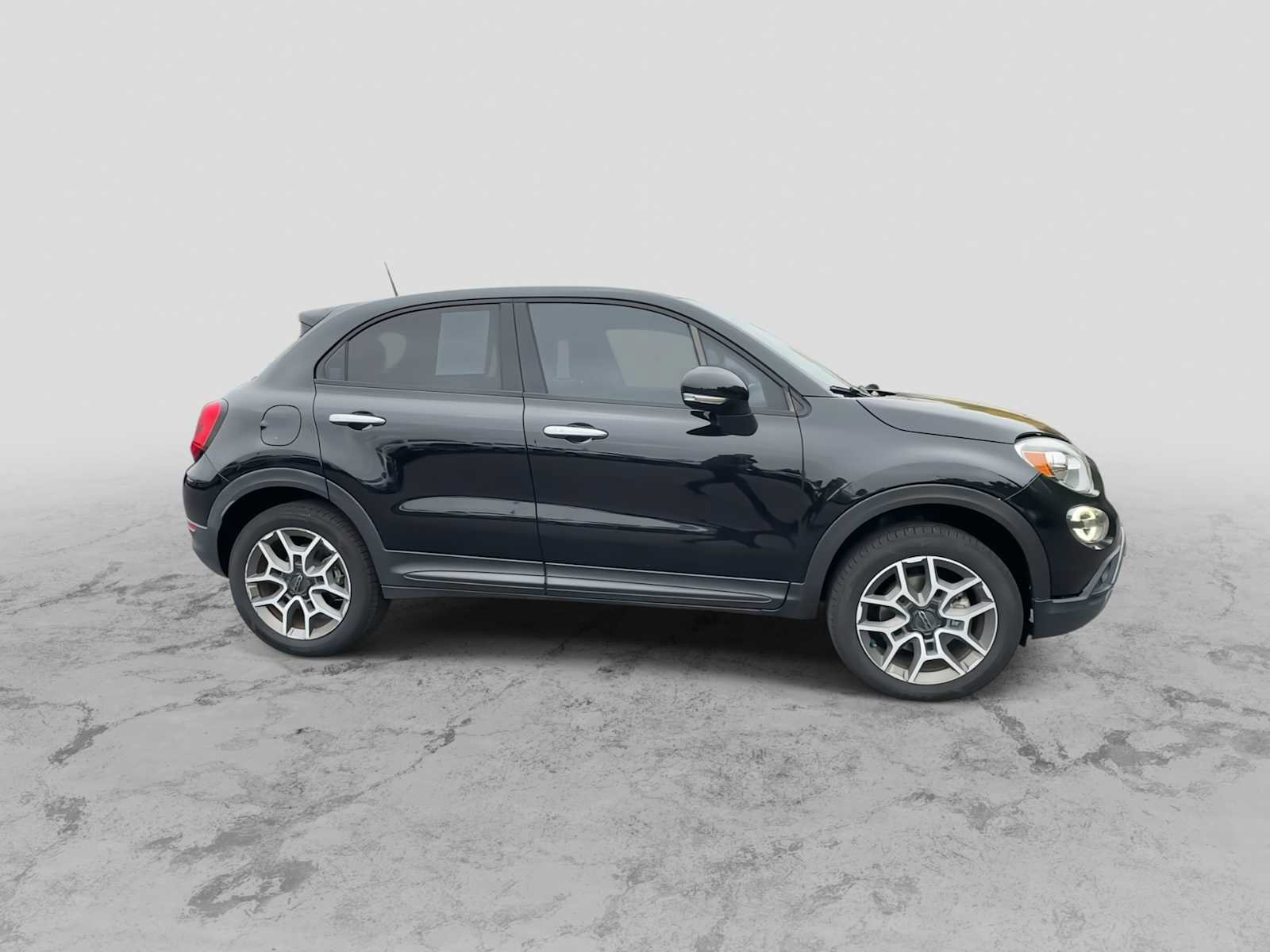 Used 2019 FIAT 500X Trekking w/ Premium Group image 9