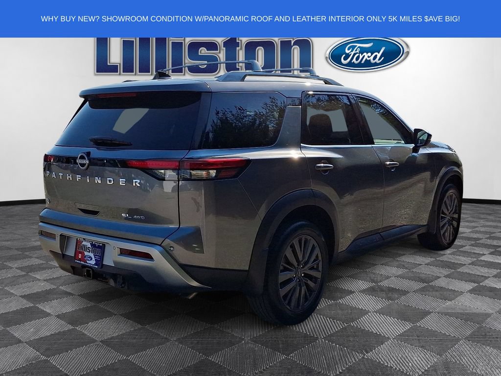 Used 2025 Nissan Pathfinder SL w/ SL Premium Package AWD/4WD image 4