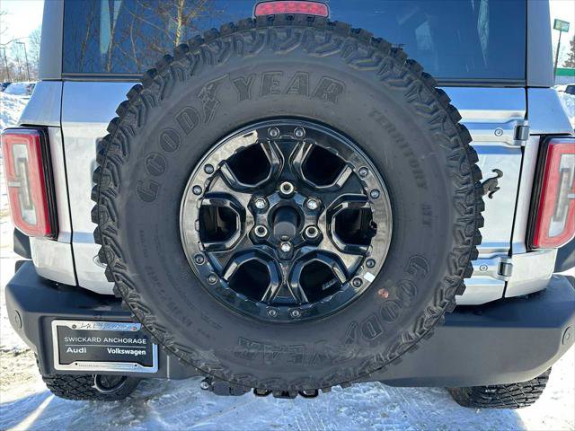 Used 2023 Ford Bronco Wildtrak image 14