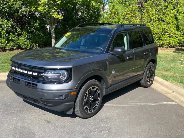 Used 2024 Ford Bronco Sport Outer Banks w/ Tech Package AWD/4WD image 3